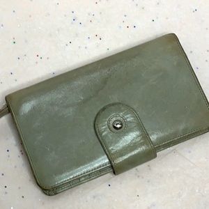 Hobo Danette Vintage Hide Wallet or wristlet